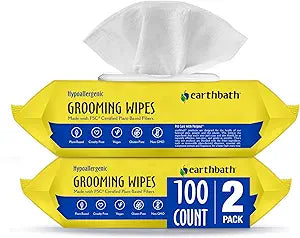 earthbath, Hypo-Allergenic Grooming Wipes - Fragrance Free Dog Wipes for Paws and Butt, Best Pet Wipes for Dogs with Sensitive Skin, Made in USA, Cruelty-Free Dog Cleaning Wipes - 100 Count (2 Pack)